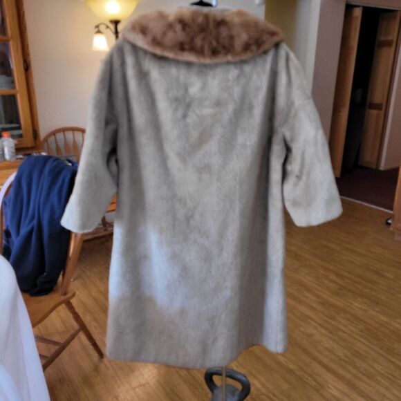 Vtg Brazotta Fur Collar Coat Tan 1950s Women’s M L Mad Men Classic Read 42" Long - Picture 9 of 15